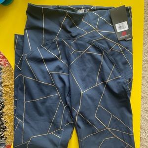 NWT New Balance Leggings
